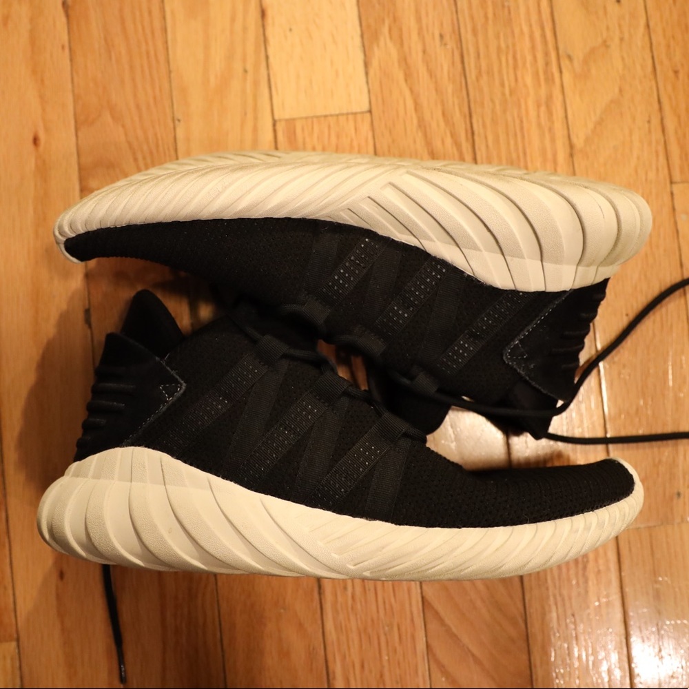 LIKE NEW! ADIDAS HIGH TOP TUBULAR SHOES